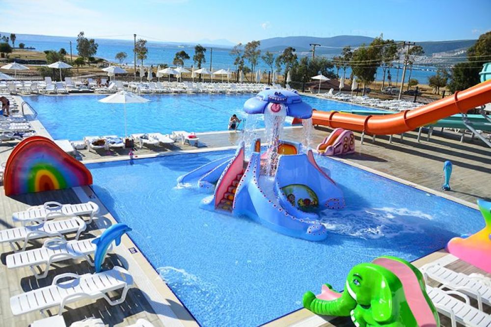 Ramada Resort Akbuk 5*
