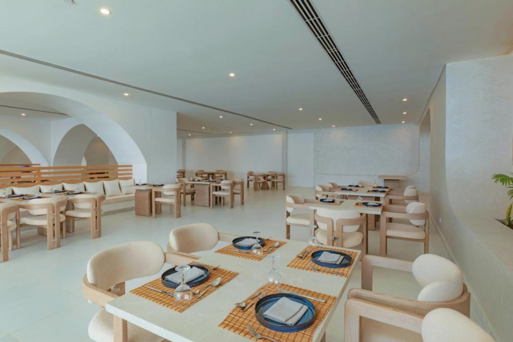 White Hills Resort 5*