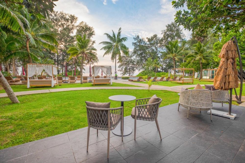 Estella Mai Khao Beach Resort (ex. D Varee Mai Khao Beach Resort) 4*