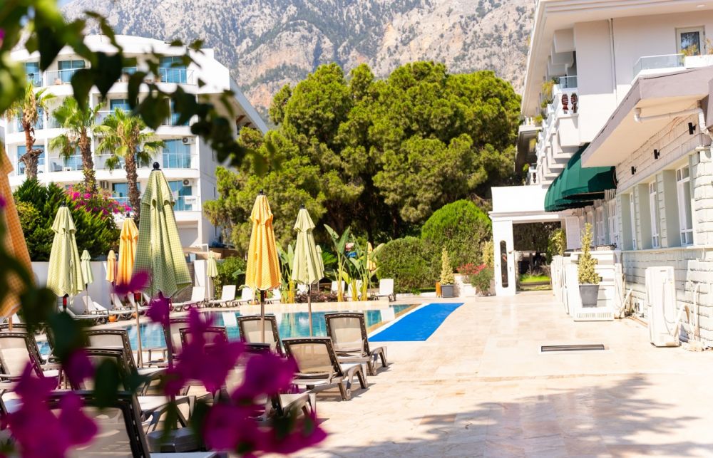Rose Garden Premium Hotel 4*
