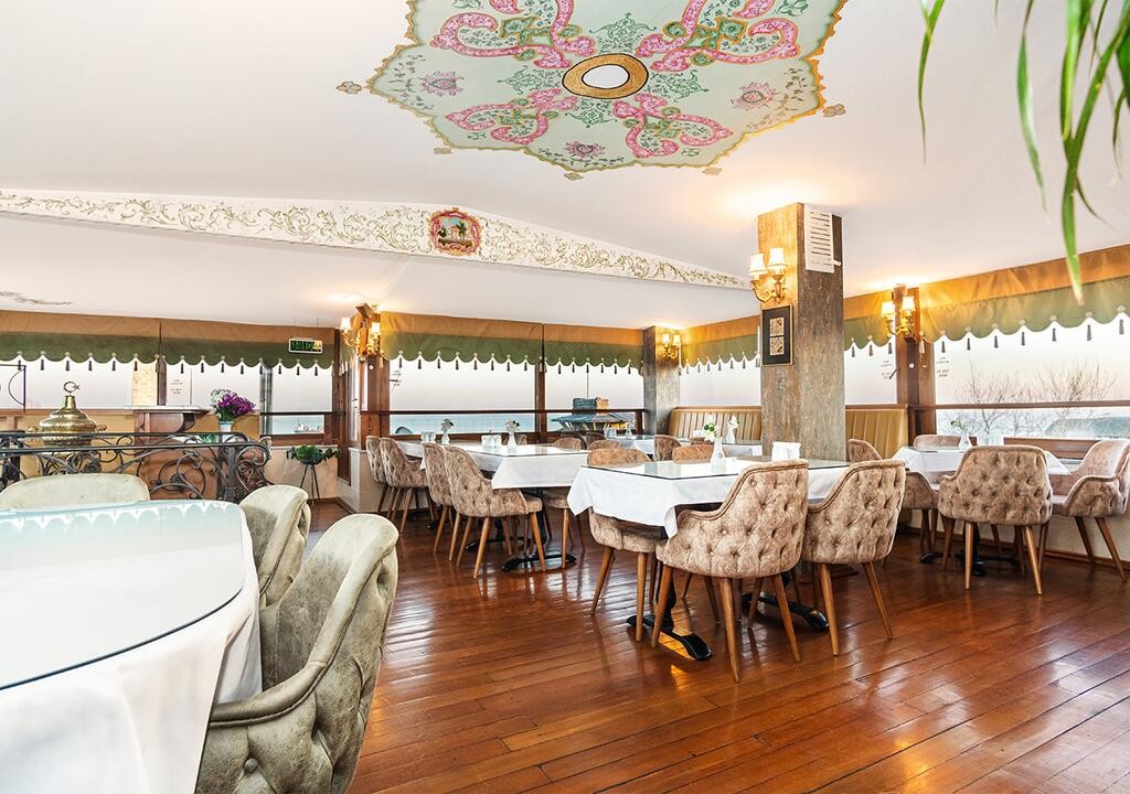 1207 Hotel (Ex. Alzer Hotel) 4*