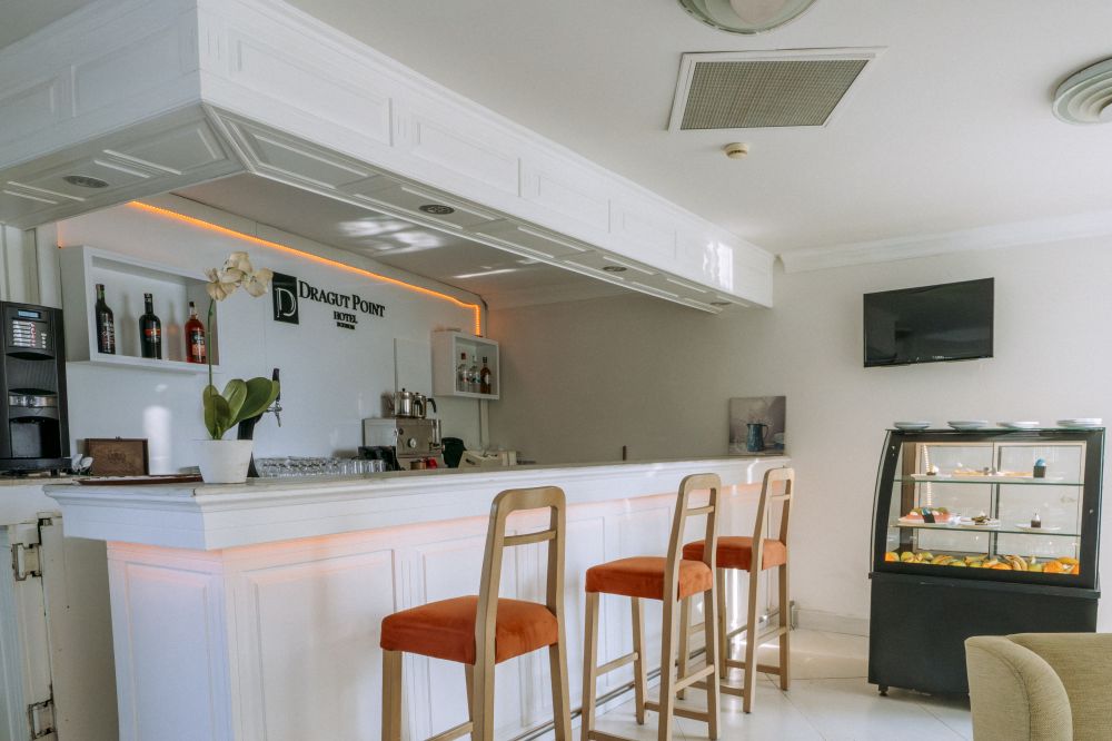 Dragut Point South 4*