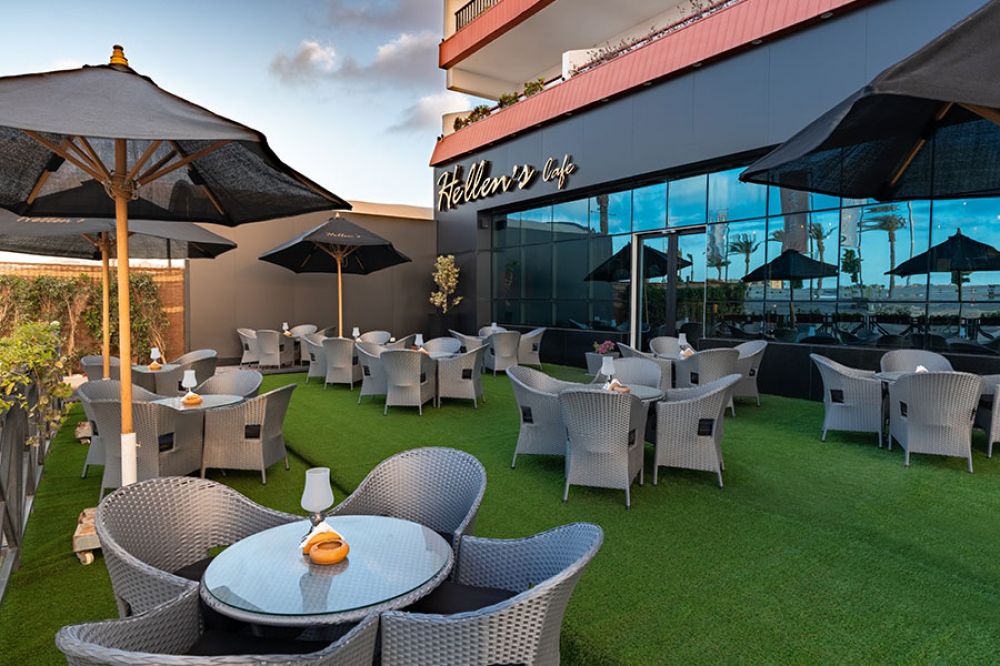 Rhactus Hotel 4*