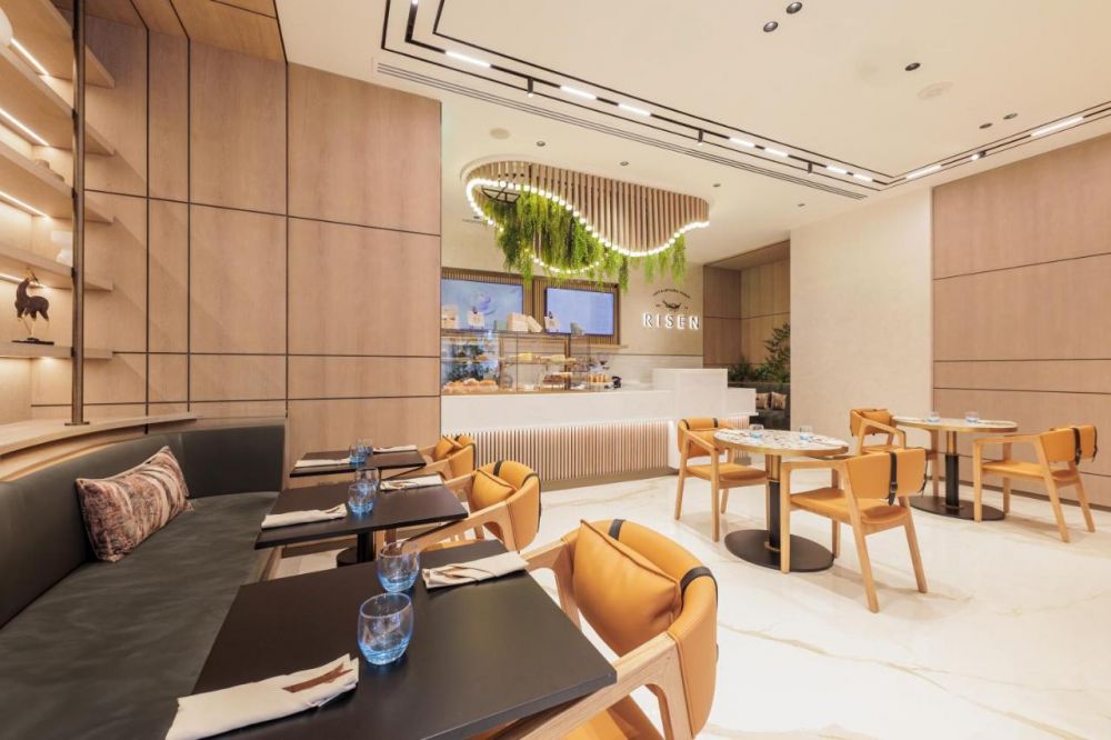 Holiday Inn Dubai Village Circle (ex. Avalon Hotel) 3*