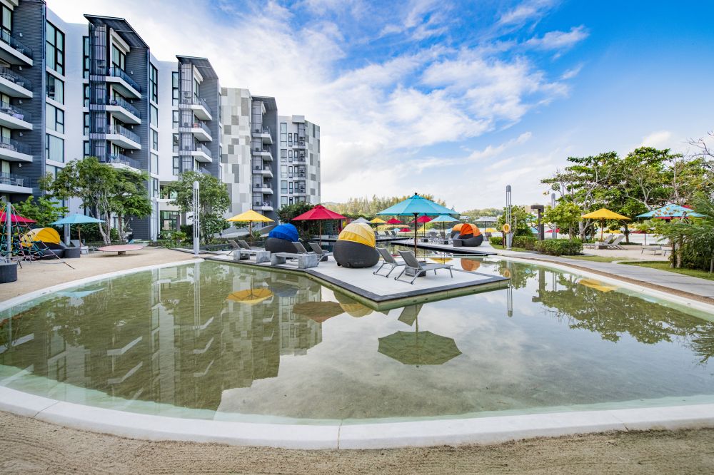 Cassia Phuket 4*