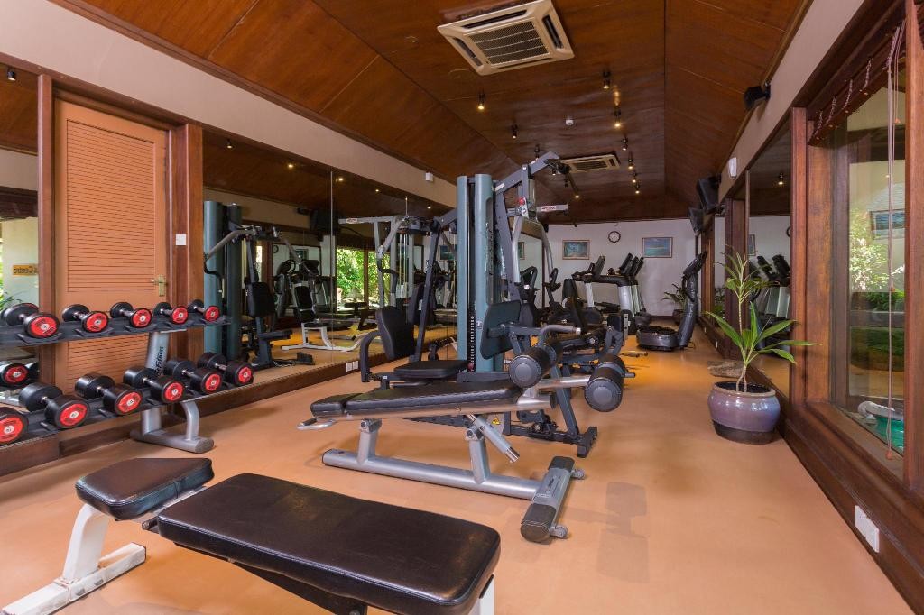 Veligandu Island Resort 5*