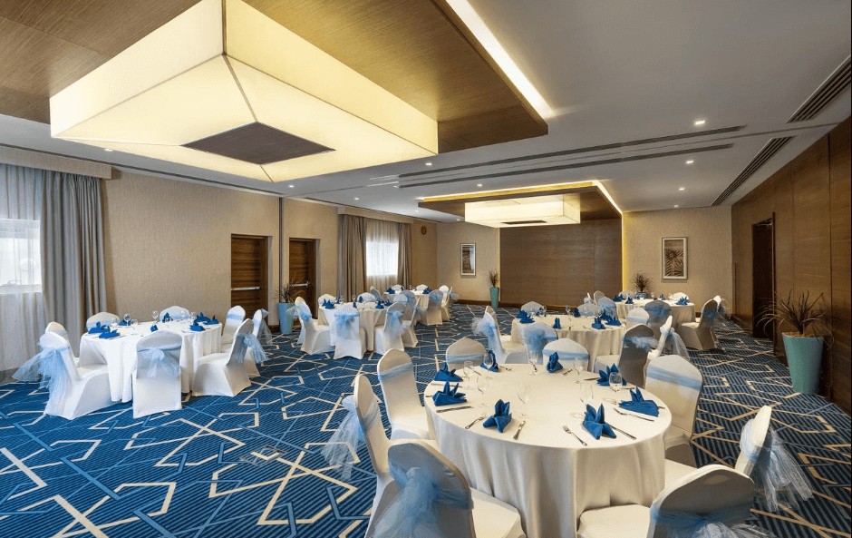Hilton Garden Inn Dubai Jumeirah (ex. Hilton Garden Inn Dubai Al Mina) 4*