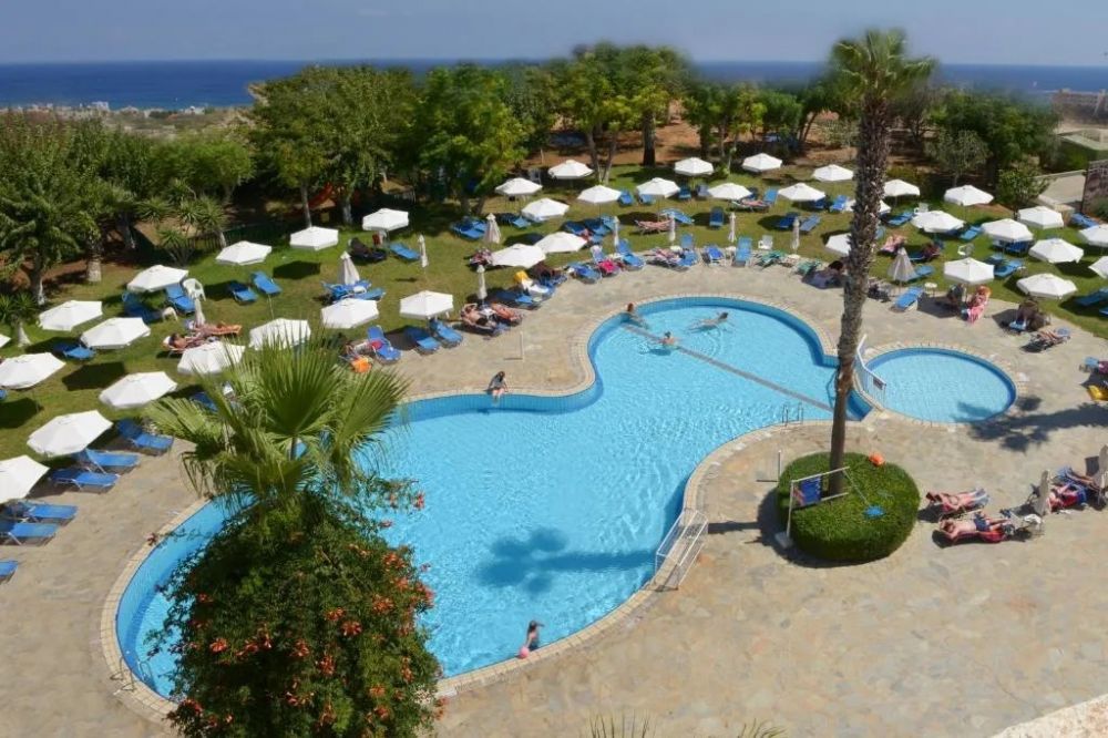 Maris Grand Waterpark Resort 4*