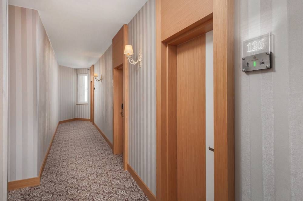Golden Orange Hotel 