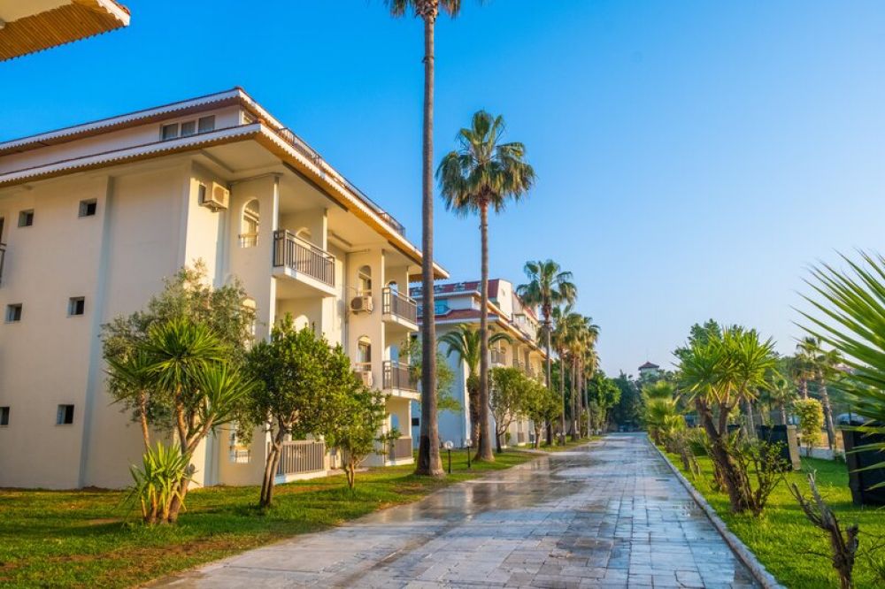 Sural Garden 3*