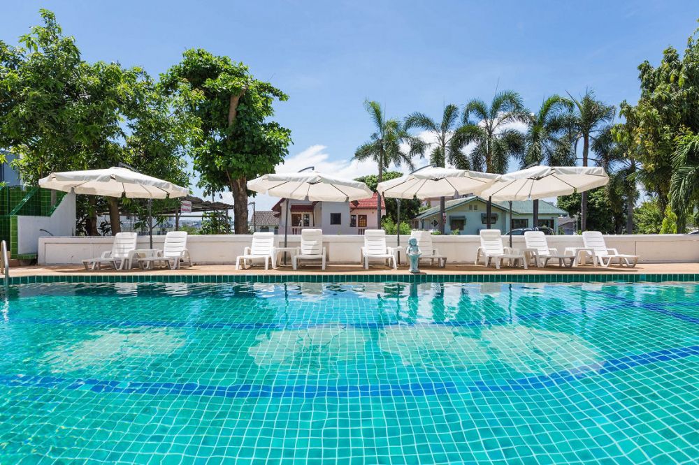 Hotel Zing 3*