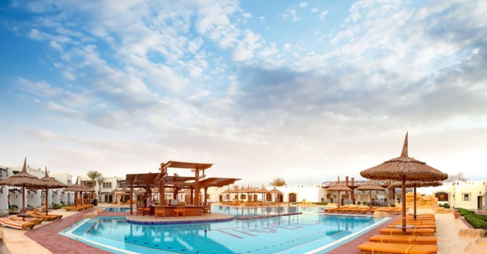 Tivoli Hotel Aqua Park 4*