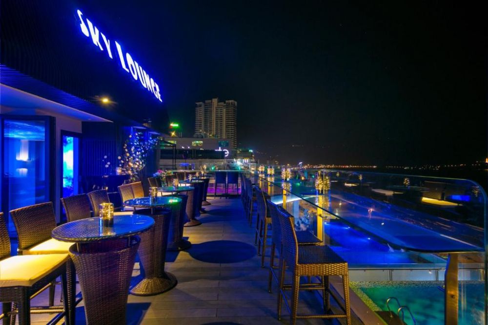 Mandila Beach Hotel 3+