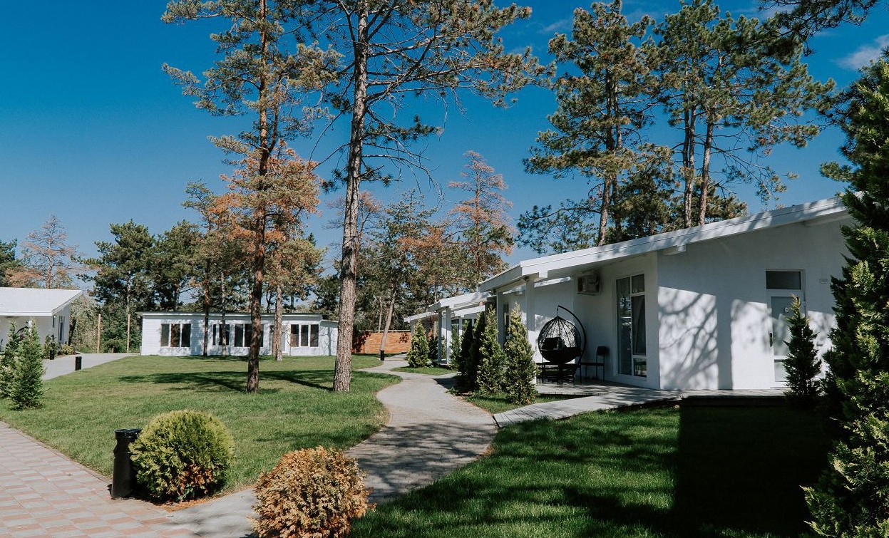 Vital Park 4*