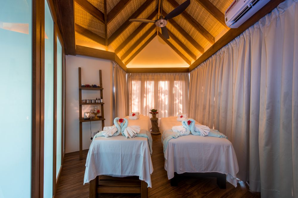 Makunudu Island | Adults Only 10+ 4*