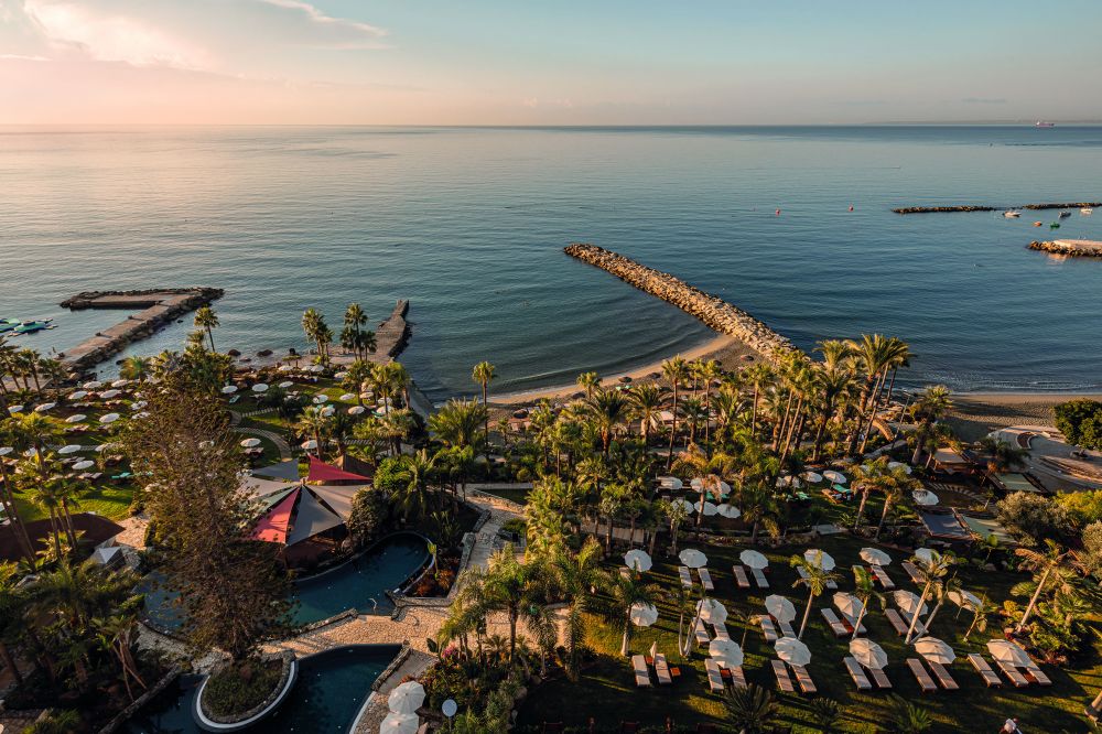 Amathus Beach Hotel 5*