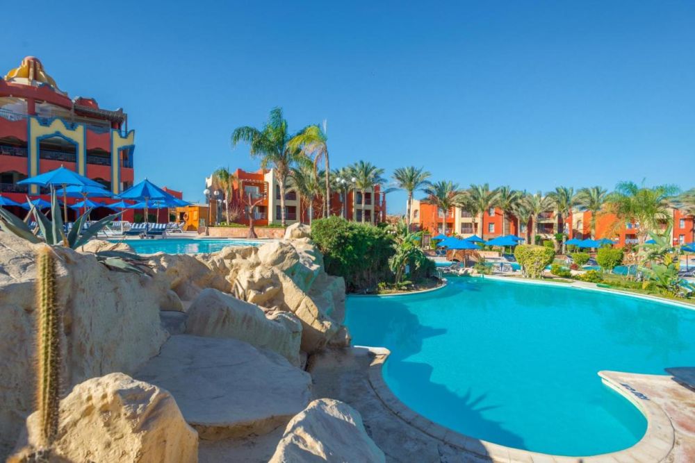Aurora Bay Resort 4*