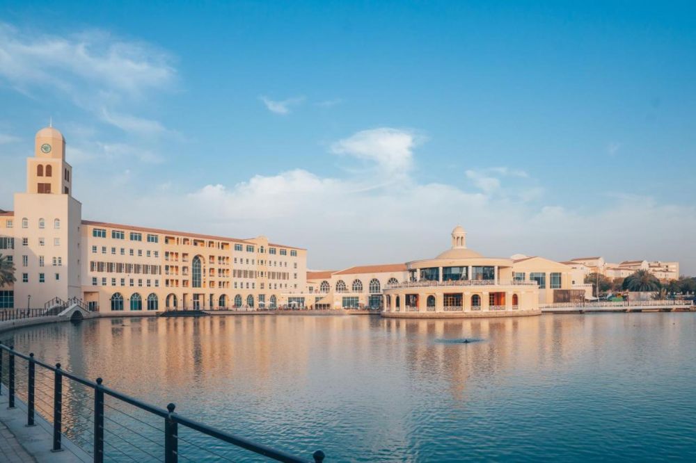 Millennium Lakeview Hotel (ex. Copthorne Lakeview Hotel) 4*