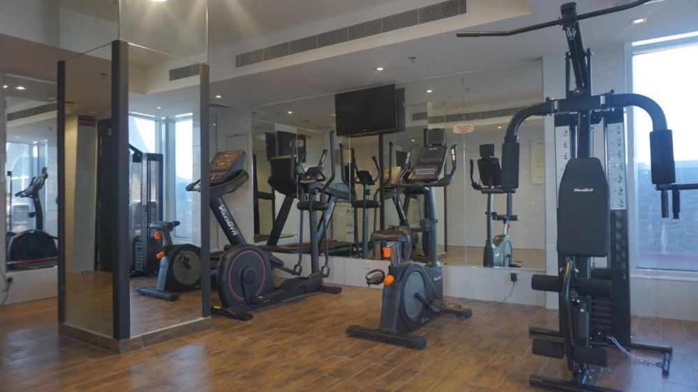 Royal Grand Suite Hotel Sharjah 