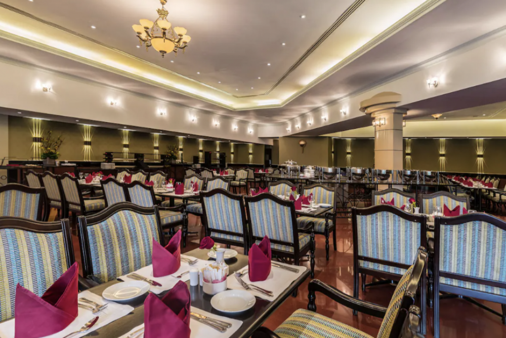 Radisson Blue Hotel Doha 5*