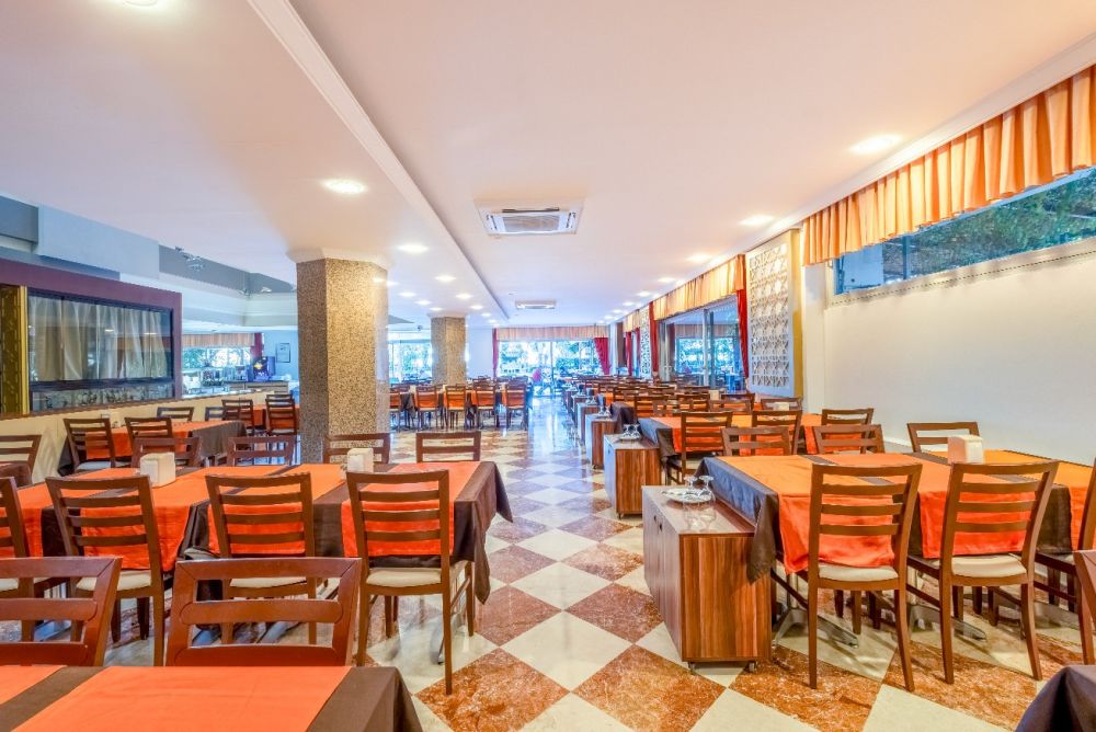 Fame Beach Hotel 4*
