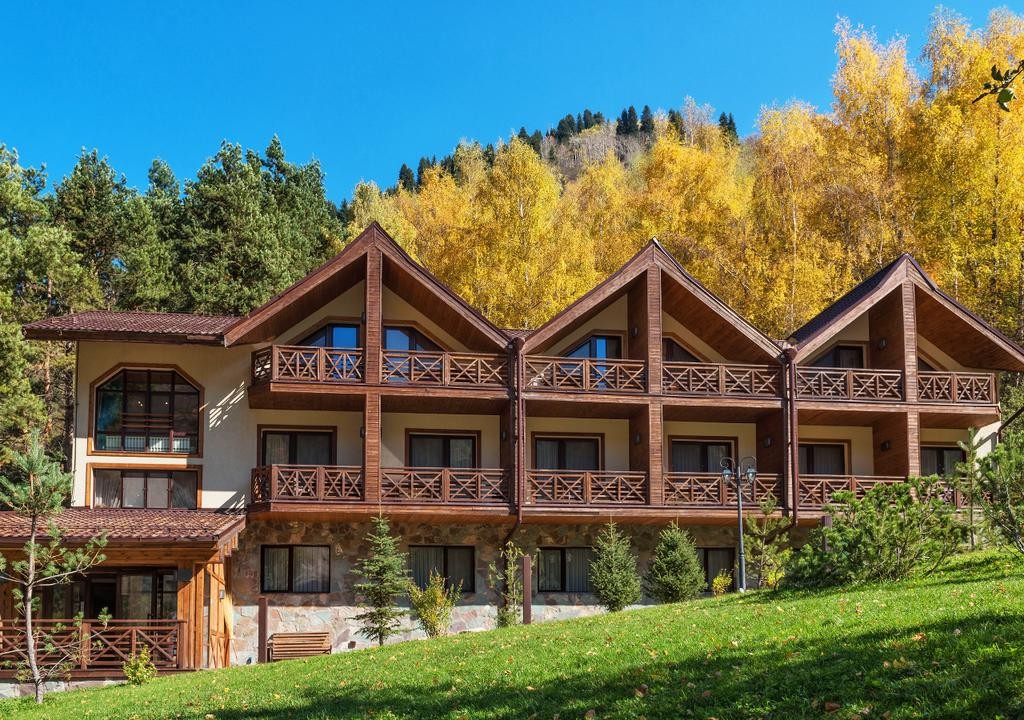 Oi-Qaragai Mountain Resort 4*