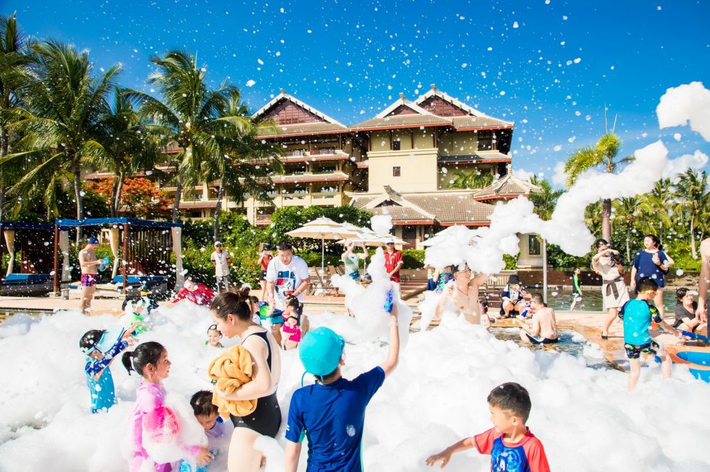 The Ritz-Carlton Sanya Yalong Bay 5*