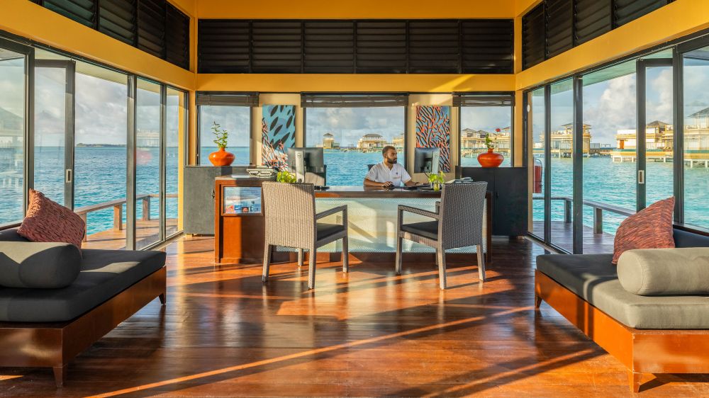 Angsana Velavaru 5*