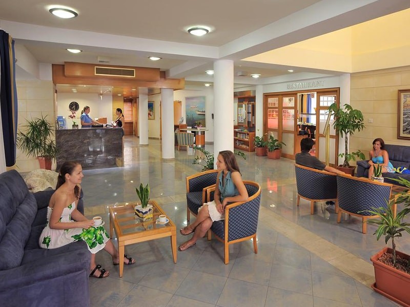 Okeanos Beach Hotel 3*