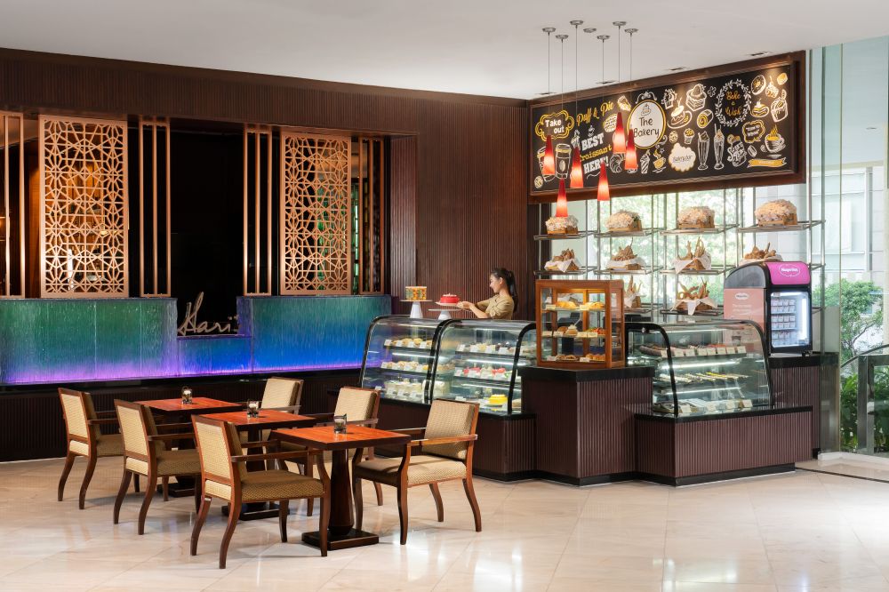 Holiday Inn Silom, Bangkok 4*