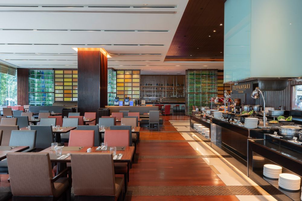 Holiday Inn Silom, Bangkok 4*