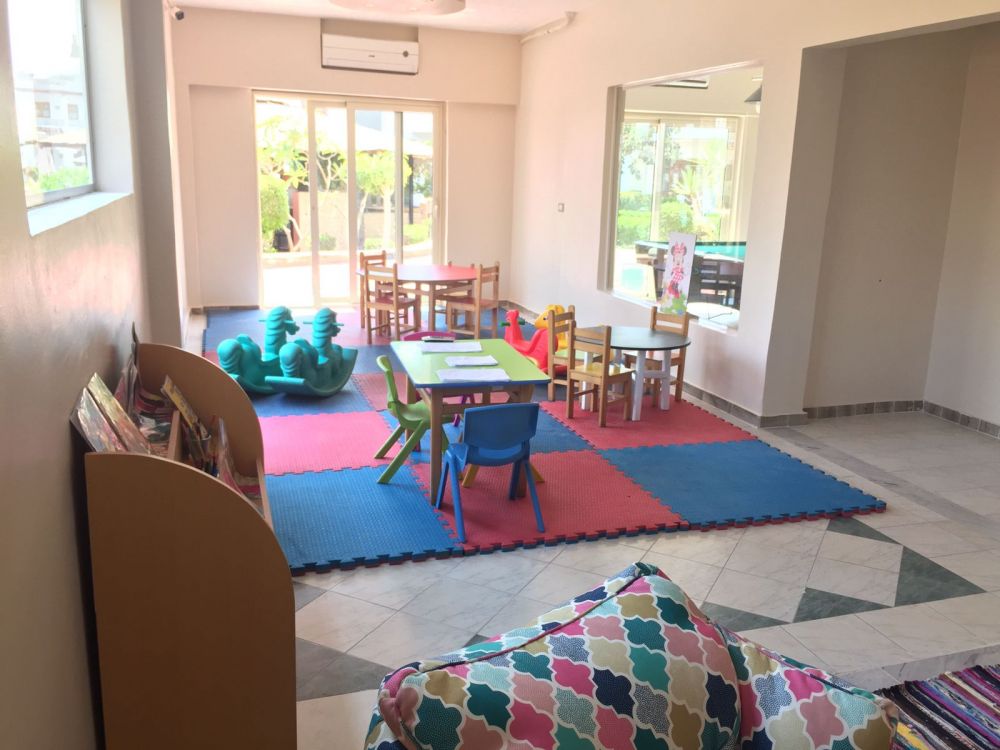 Dive Inn Resort 4*
