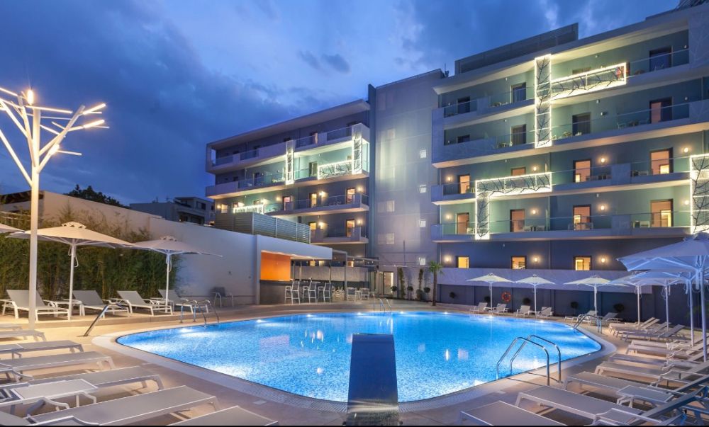 Blue Lagoon City Hotel 4*