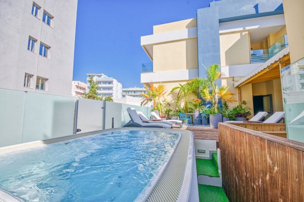 Island Boutique Hotel 4*