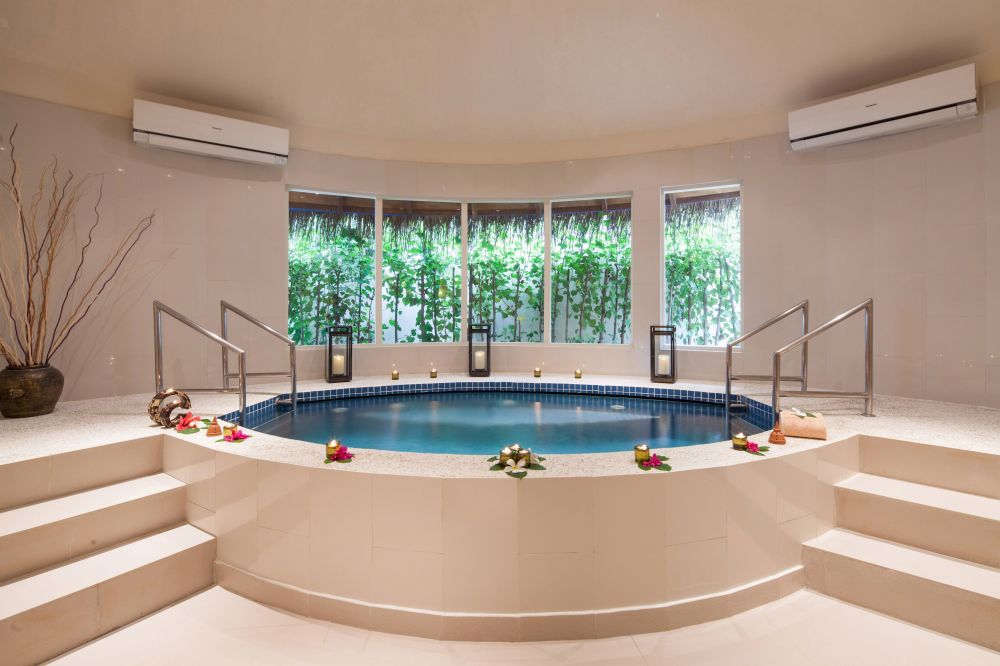 Machchafushi Island Resort & Spa Maldives (ex. Centara Grand Island Resort & Spa) 5*