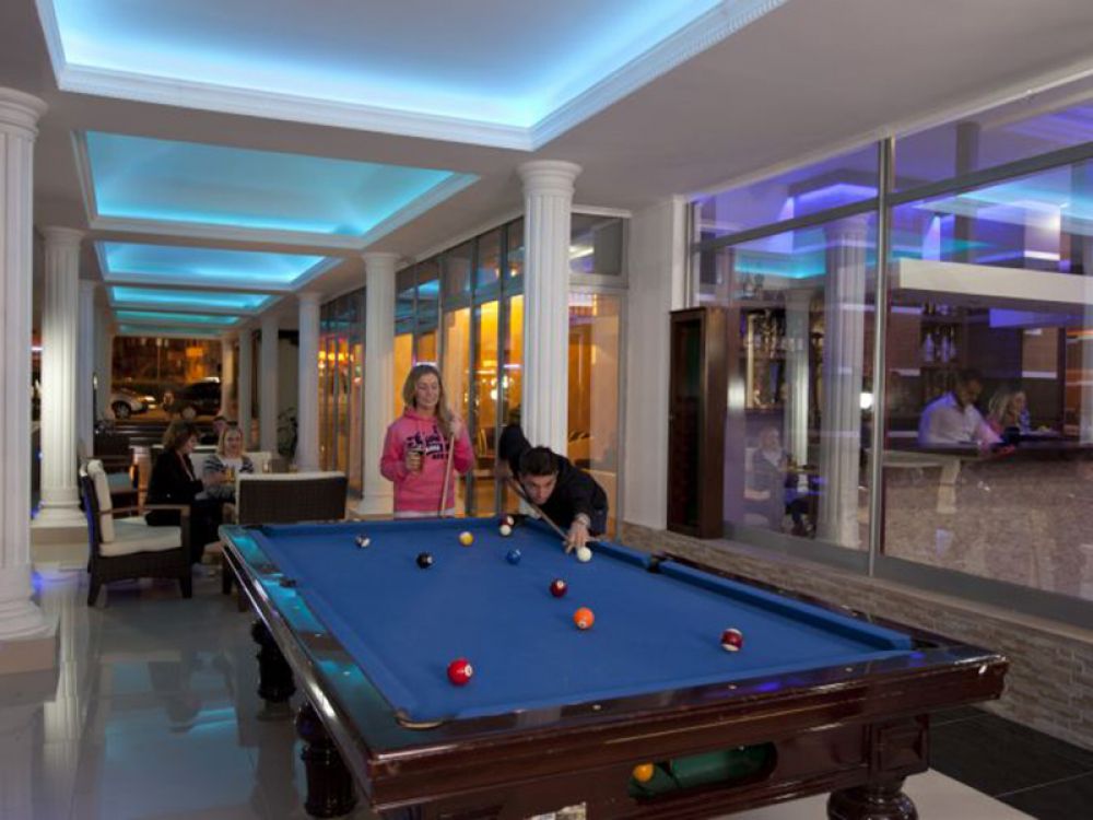 Diamore Hotel 3*