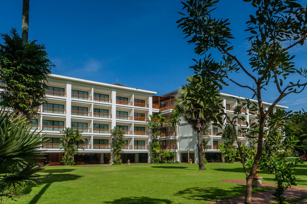 Naithonburi Resort 4*