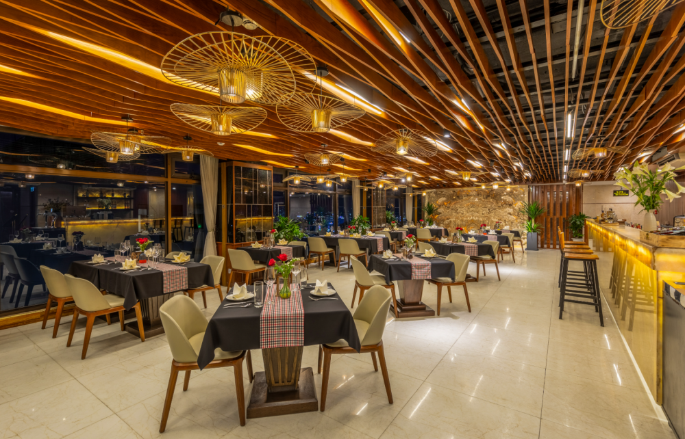 Mandila Beach Hotel 3+