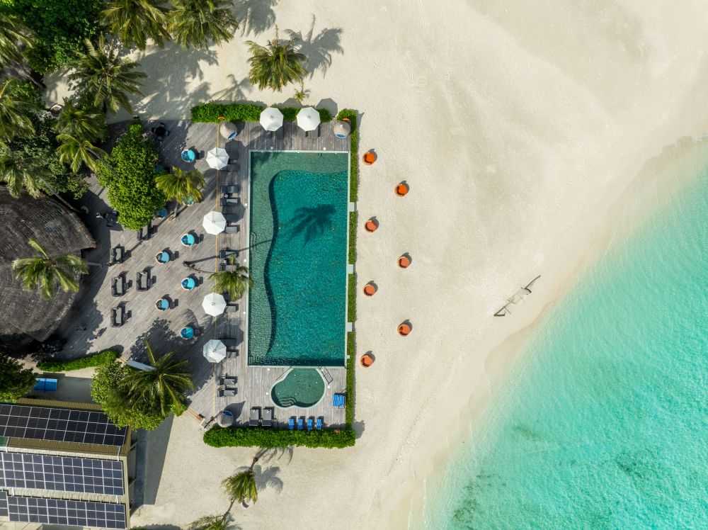 Angsana Velavaru 5*