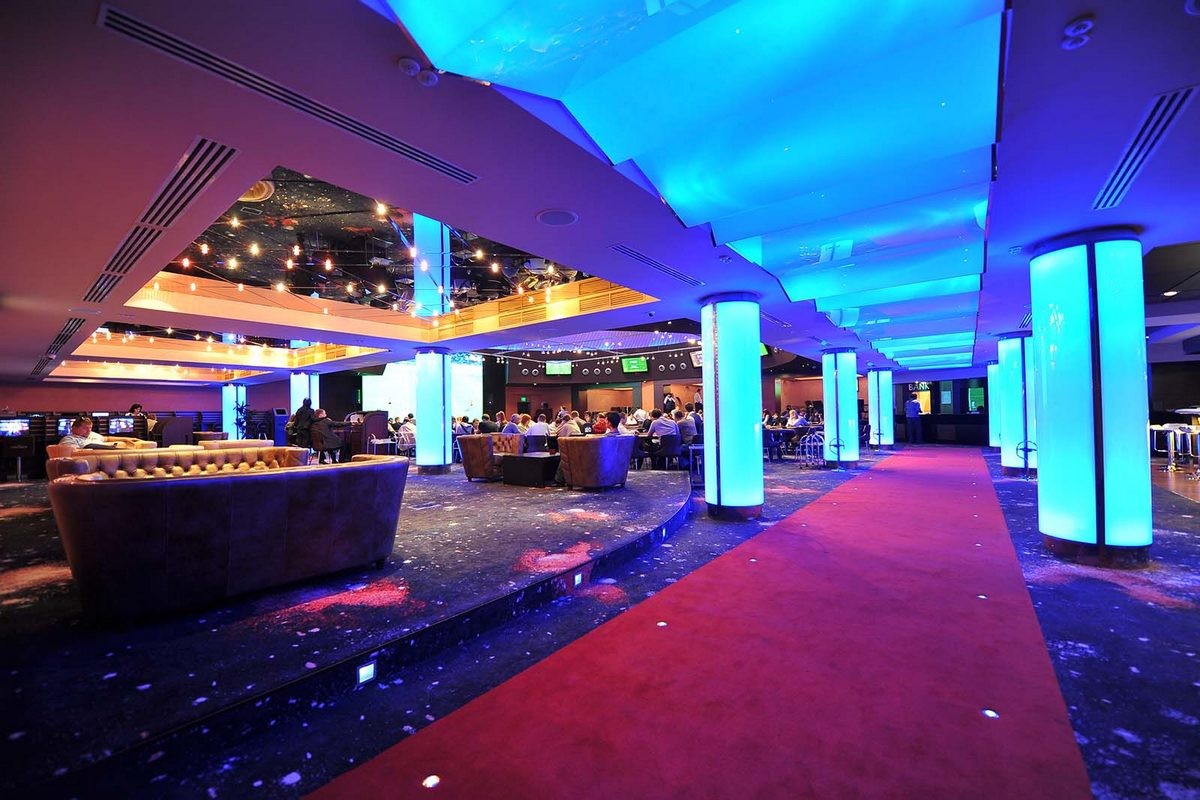 Крещатик 4*