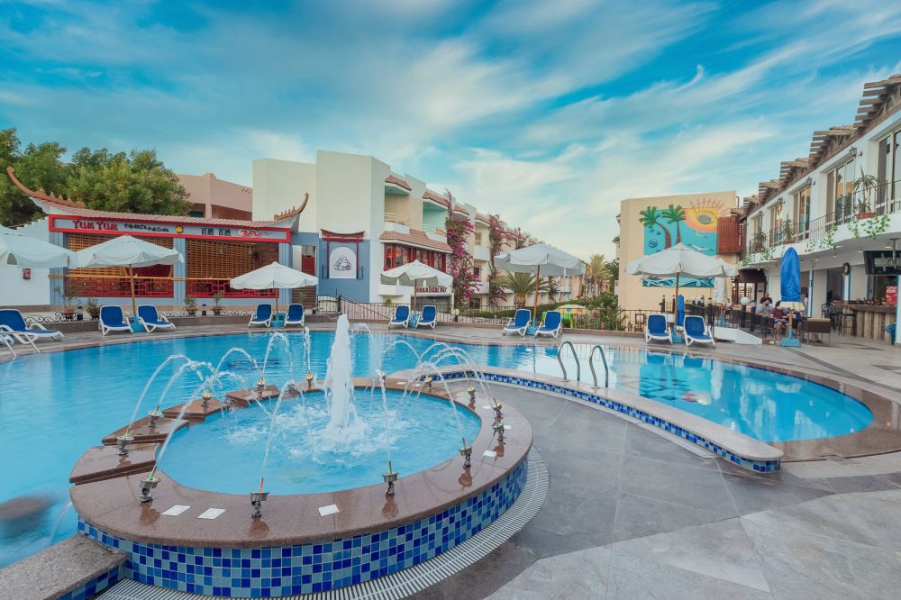 Minamark Resort & Spa 4*