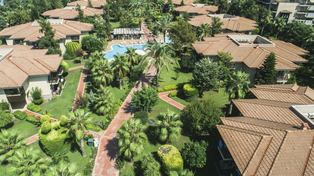 Club Hotel Felicia Village 5*
