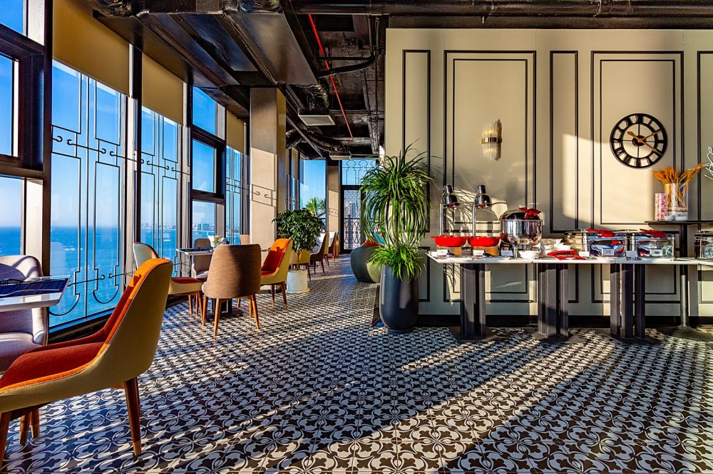 Peninsula Hotel Da Nang 5*