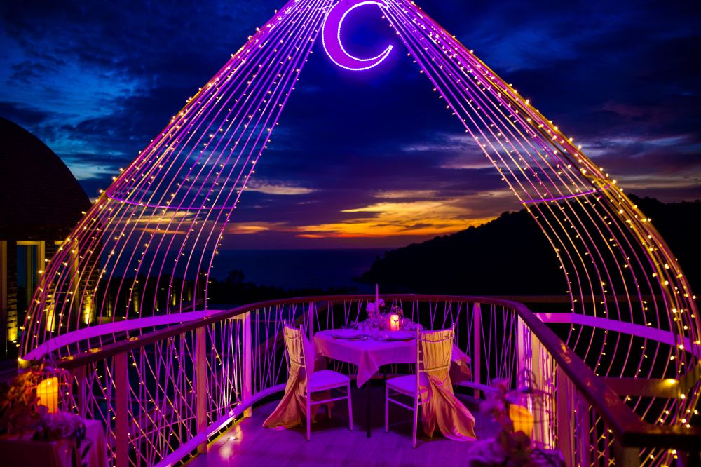 Crest Resort & Pool Villas 5*