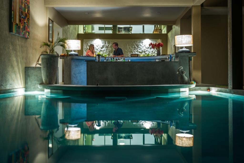 Buckingham Place (5+ only) 4*