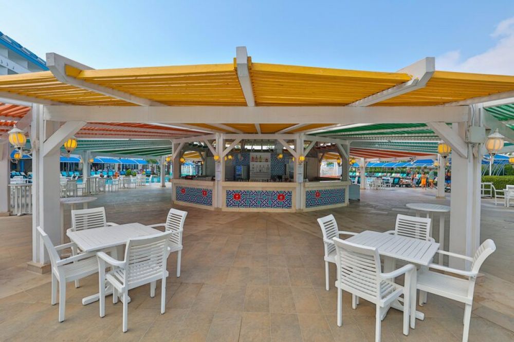 Crystal Admiral Aqua Collection (ex. Crystal Admiral Resort Suites & Spa) 5*