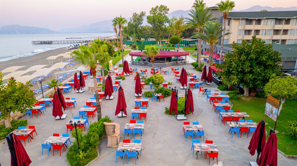 Senza Sunset Beach Hotel 5*