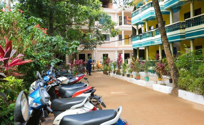 Ivon Guest House 