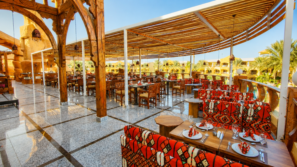 Regency Plaza Aqua Park & Spa Resort 5*