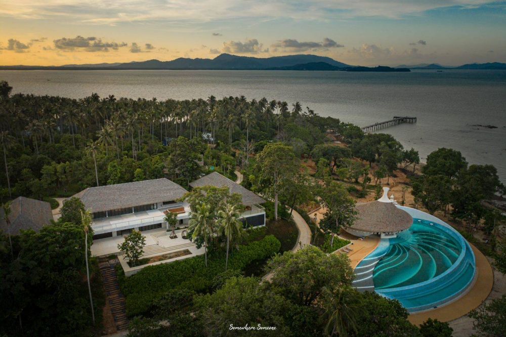 Island Escape By Burasari 5*